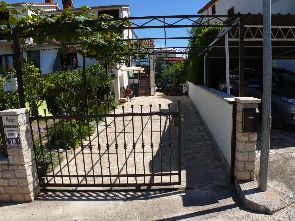 Apartment Marijana Porec Ngoại thất bức ảnh